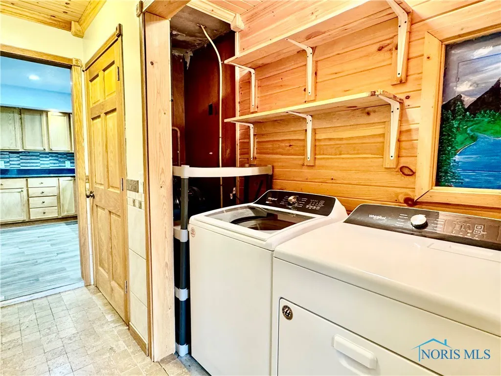 952 Haver Drive, Hicksville, Ohio 43526, 3 Bedrooms Bedrooms, 8 Rooms Rooms,3 BathroomsBathrooms,Residential,For Sale,Haver,6132069