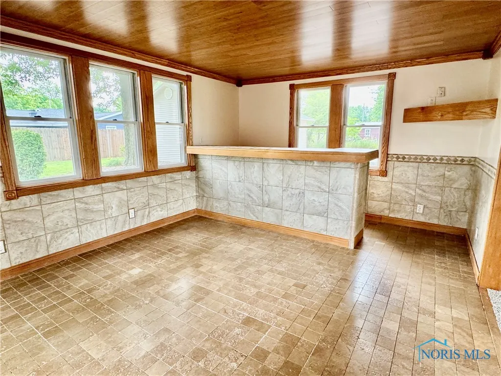 952 Haver Drive, Hicksville, Ohio 43526, 3 Bedrooms Bedrooms, 8 Rooms Rooms,3 BathroomsBathrooms,Residential,For Sale,Haver,6132069