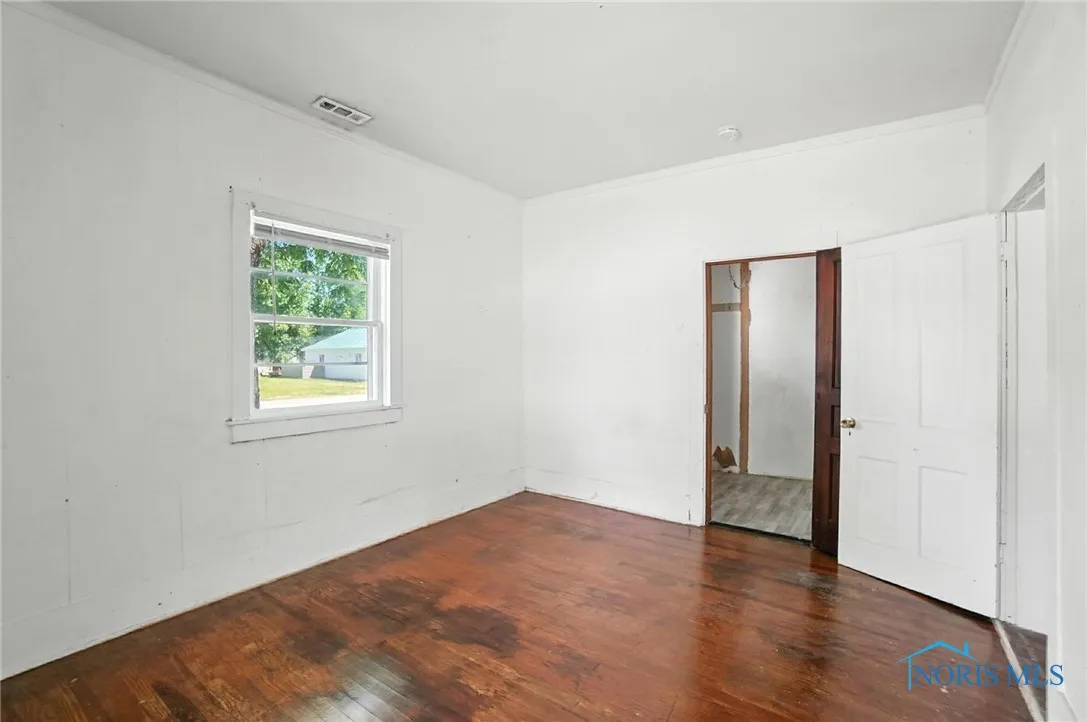 709 W Jackson Street, Paulding, Ohio 45879, 3 Bedrooms Bedrooms, 7 Rooms Rooms,1 BathroomBathrooms,Residential,For Sale,Jackson,6131468