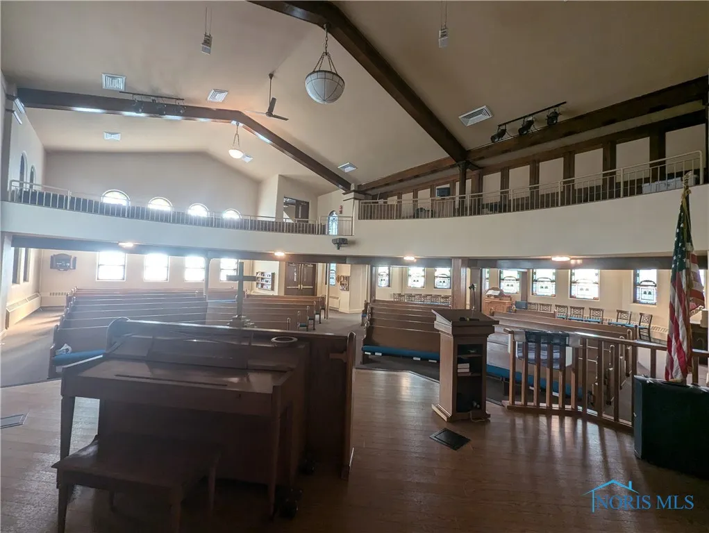 200 E Madison Street, Gibsonburg, Ohio 43431, ,Commercial Sale,For Sale,Madison,6132267
