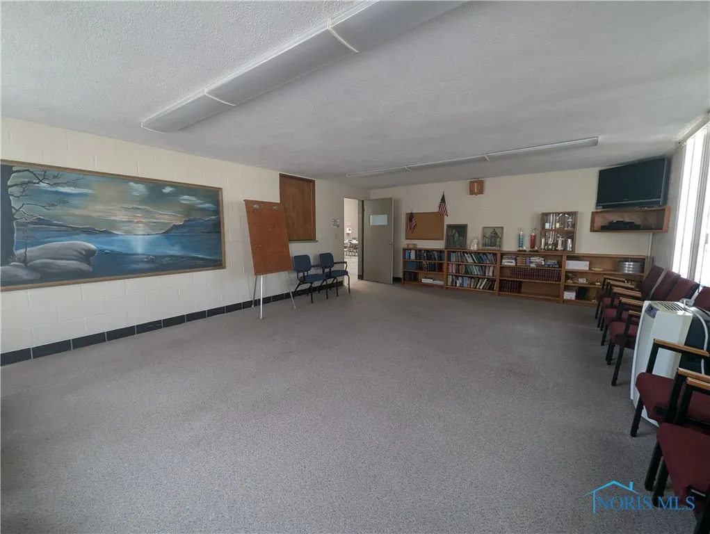 200 E Madison Street, Gibsonburg, Ohio 43431, ,Commercial Sale,For Sale,Madison,6132267