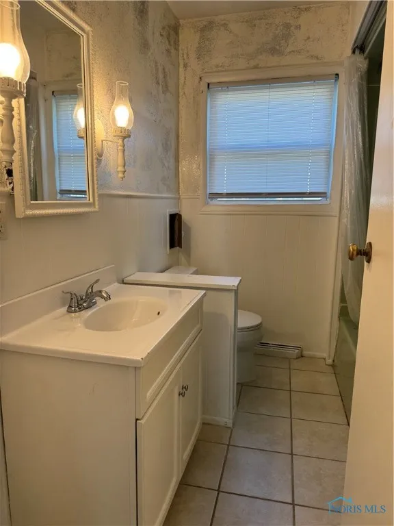 1408 Lebanon Street, Toledo, Ohio 43605, 3 Bedrooms Bedrooms, 5 Rooms Rooms,1 BathroomBathrooms,Residential Lease,For Rent,Lebanon,6132202