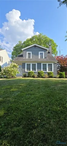 3329 Kirkwall Road, Ottawa Hills, Ohio 43606, 3 Bedrooms Bedrooms, 6 Rooms Rooms,2 BathroomsBathrooms,Residential,For Sale,Kirkwall,6132391
