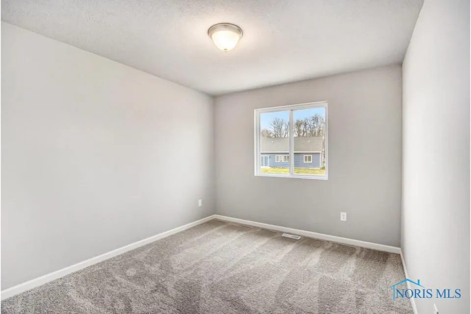 1066 Seneca Drive, Wauseon, Ohio 43567, 4 Bedrooms Bedrooms, 9 Rooms Rooms,3 BathroomsBathrooms,Residential,For Sale,Seneca,6132426