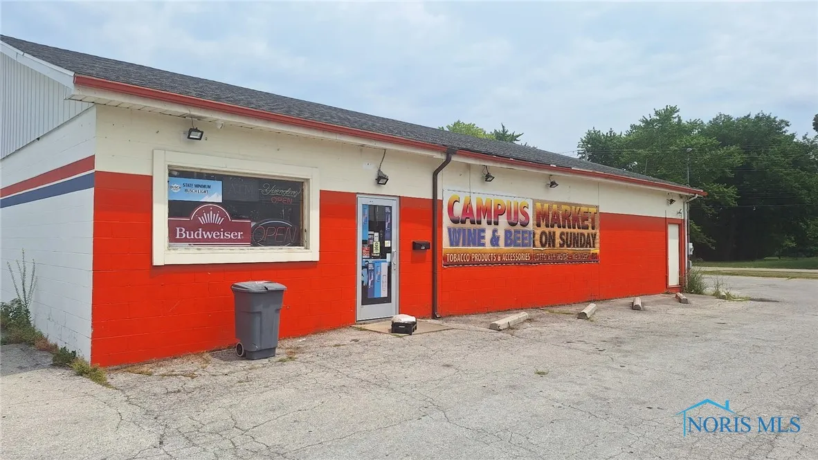 780 S College Drive, Bowling Green, Ohio 43402, ,Commercial Sale,For Sale,College,6132581