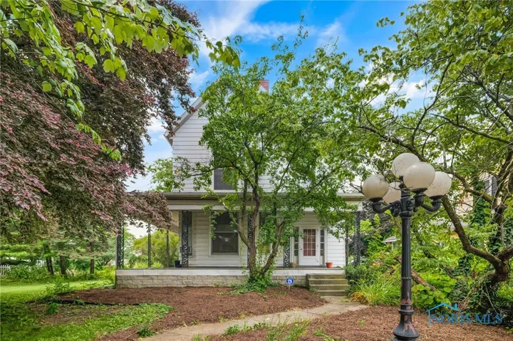 2008 N Main Street, Findlay, Ohio 45840, 4 Bedrooms Bedrooms, 10 Rooms Rooms,2 BathroomsBathrooms,Residential,For Sale,Main,6132399