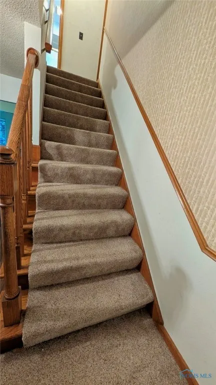 2359 Cheshire Woods Road, Toledo, Ohio 43617, 4 Bedrooms Bedrooms, 11 Rooms Rooms,4 BathroomsBathrooms,Residential,For Sale,Cheshire Woods,6132606