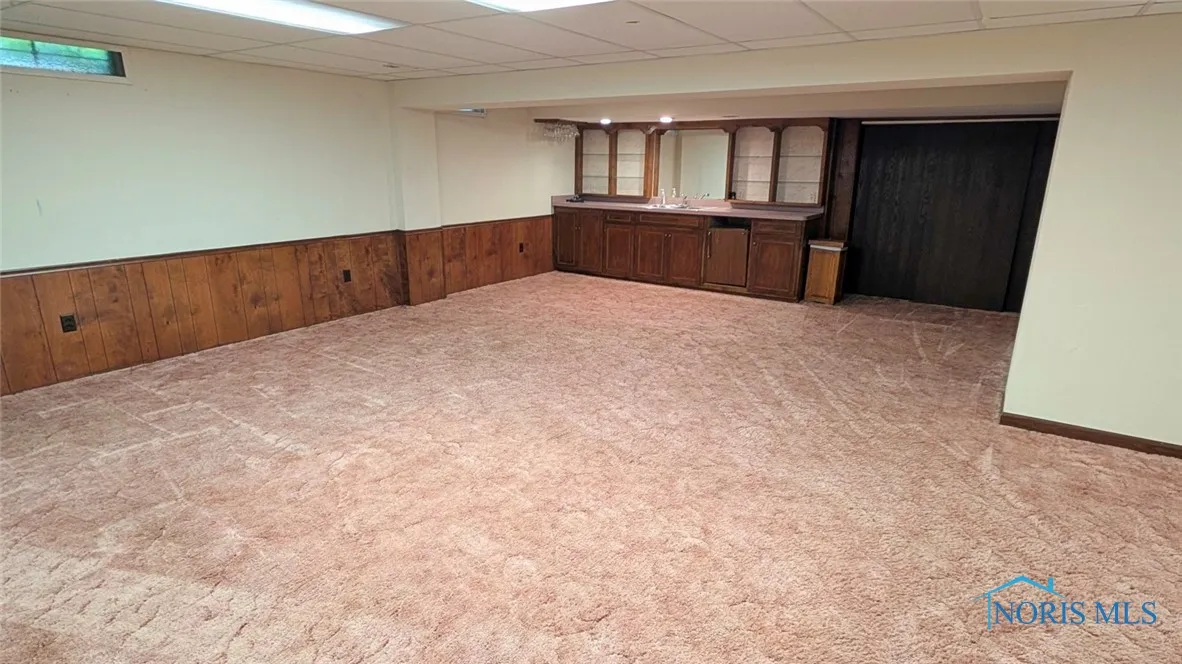 2359 Cheshire Woods Road, Toledo, Ohio 43617, 4 Bedrooms Bedrooms, 11 Rooms Rooms,4 BathroomsBathrooms,Residential,For Sale,Cheshire Woods,6132606