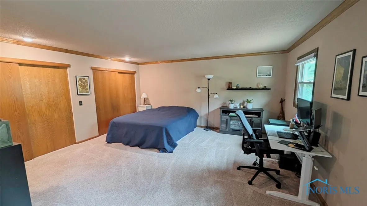 2359 Cheshire Woods Road, Toledo, Ohio 43617, 4 Bedrooms Bedrooms, 11 Rooms Rooms,4 BathroomsBathrooms,Residential,For Sale,Cheshire Woods,6132606