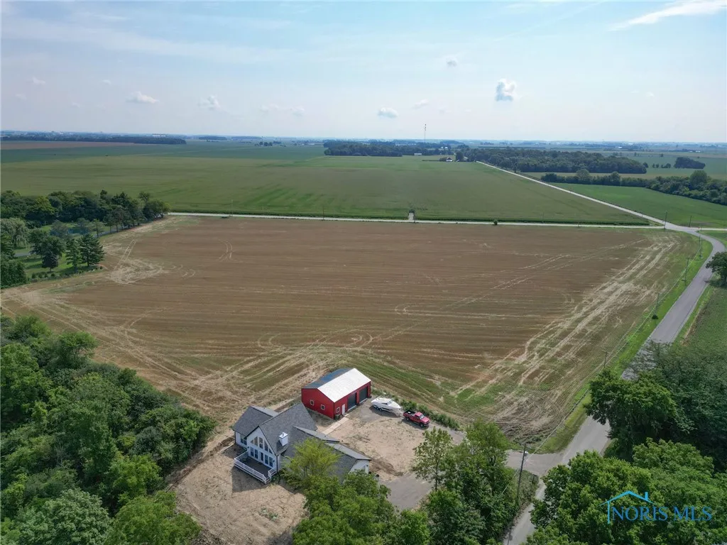 0 W River, Bowling Green, Ohio 43402, ,Land,For Sale,River,6132539
