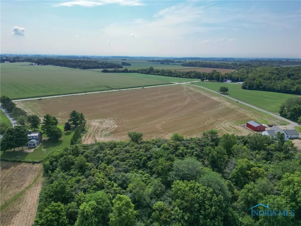 0 W River, Bowling Green, Ohio 43402, ,Land,For Sale,River,6132539