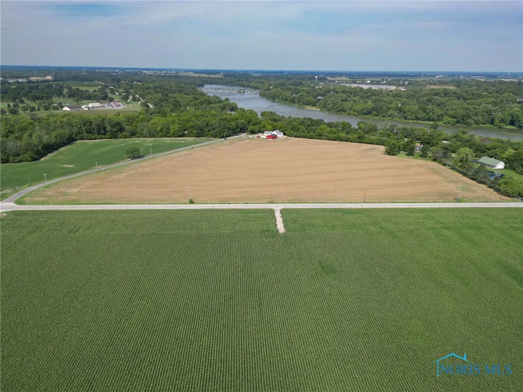 0 W River, Bowling Green, Ohio 43402, ,Land,For Sale,River,6132539