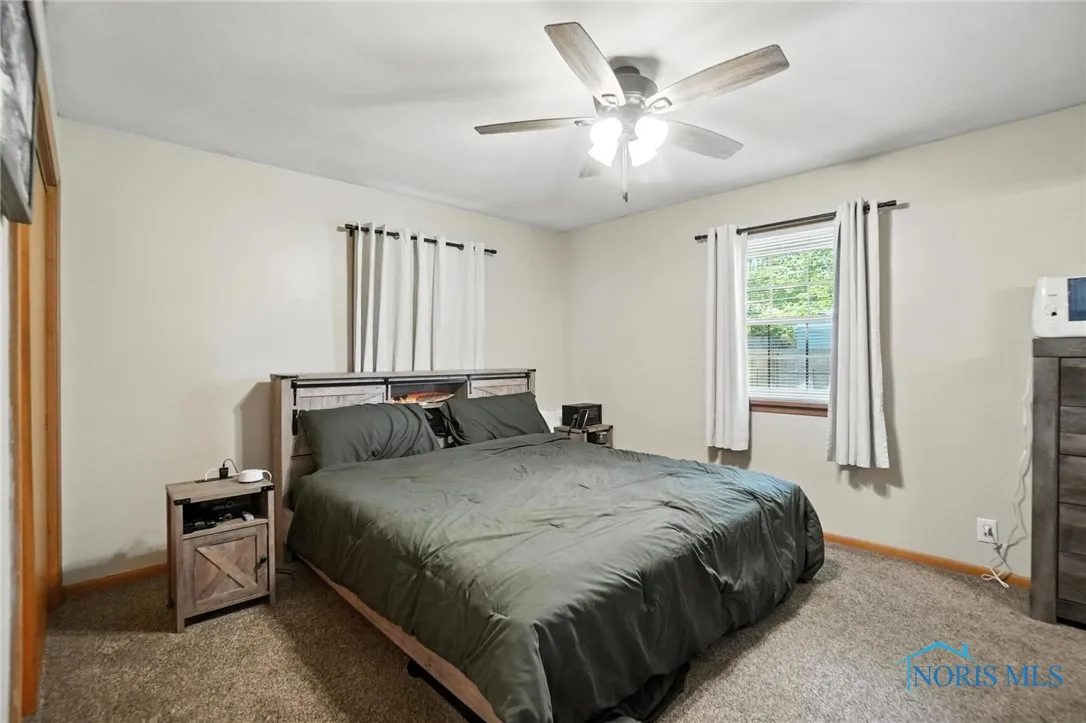 1819 Queenswood Drive, Findlay, Ohio 45840, 3 Bedrooms Bedrooms, 7 Rooms Rooms,2 BathroomsBathrooms,Residential,For Sale,Queenswood,6132612