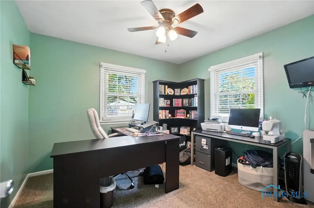 1819 Queenswood Drive, Findlay, Ohio 45840, 3 Bedrooms Bedrooms, 7 Rooms Rooms,2 BathroomsBathrooms,Residential,For Sale,Queenswood,6132612