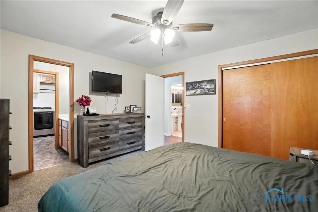 1819 Queenswood Drive, Findlay, Ohio 45840, 3 Bedrooms Bedrooms, 7 Rooms Rooms,2 BathroomsBathrooms,Residential,For Sale,Queenswood,6132612