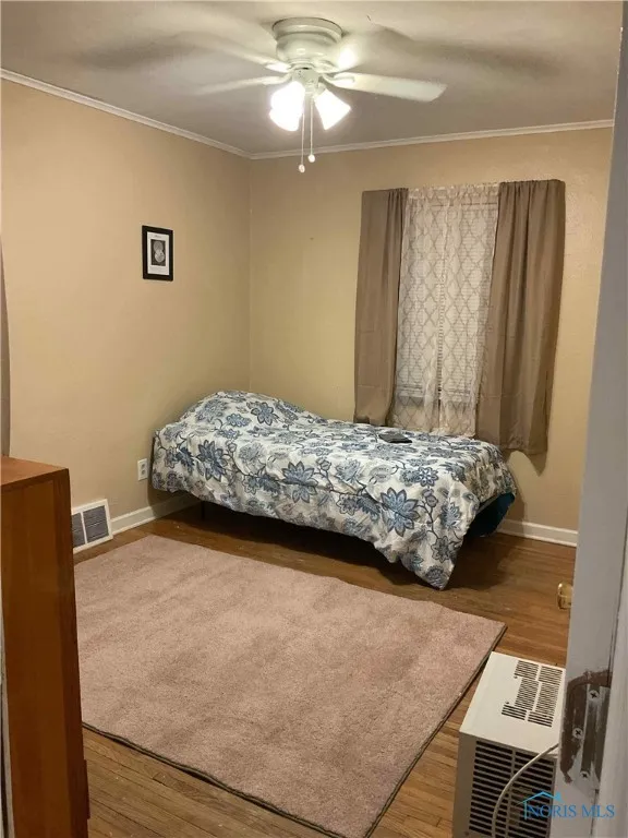 2127 Perth Street, Toledo, Ohio 43607, 4 Bedrooms Bedrooms, 8 Rooms Rooms,2 BathroomsBathrooms,Residential,For Sale,Perth,6132620