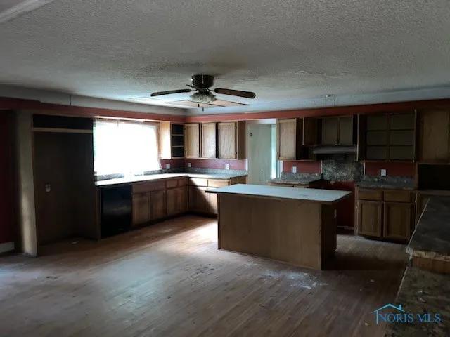 6681 County Road 21, Risingsun, Ohio 43457, 5 Bedrooms Bedrooms, 12 Rooms Rooms,4 BathroomsBathrooms,Residential,For Sale,County Road 21,6132618