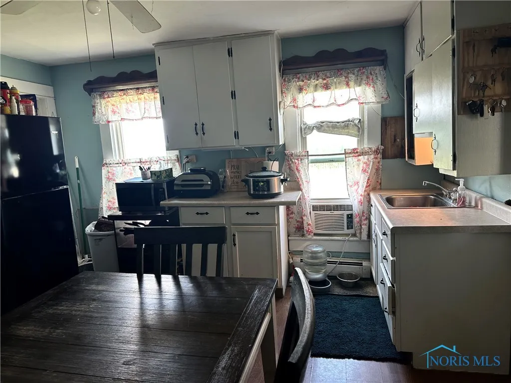 11080 Road 21, Antwerp, Ohio 45813, 4 Bedrooms Bedrooms, 10 Rooms Rooms,1 BathroomBathrooms,Residential,For Sale,Road 21,6132608