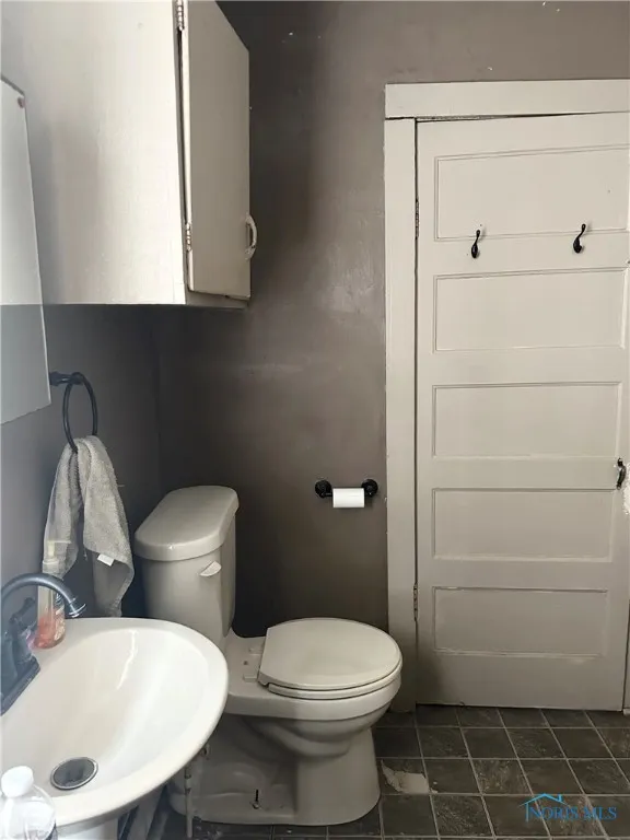 11080 Road 21, Antwerp, Ohio 45813, 4 Bedrooms Bedrooms, 10 Rooms Rooms,1 BathroomBathrooms,Residential,For Sale,Road 21,6132608