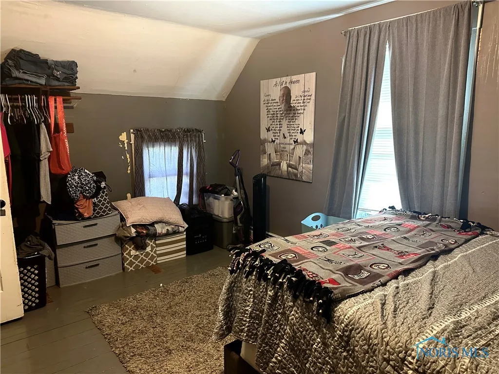 11080 Road 21, Antwerp, Ohio 45813, 4 Bedrooms Bedrooms, 10 Rooms Rooms,1 BathroomBathrooms,Residential,For Sale,Road 21,6132608