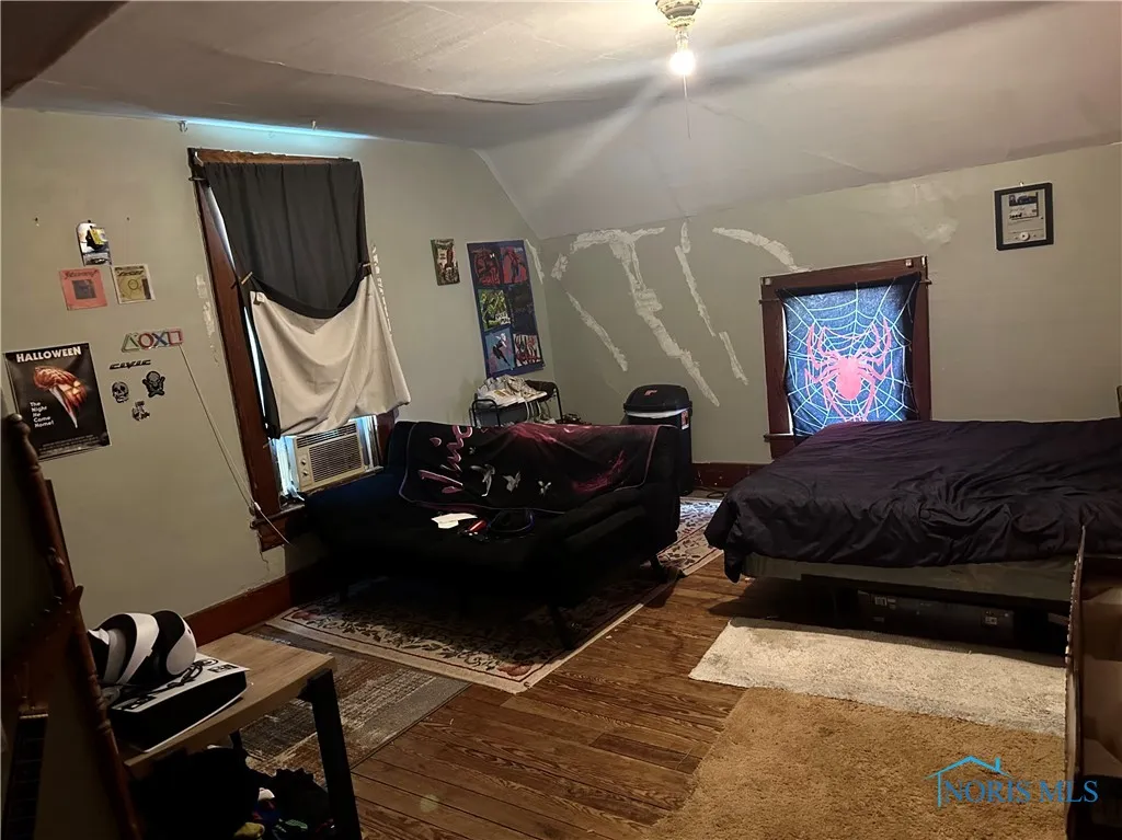 11080 Road 21, Antwerp, Ohio 45813, 4 Bedrooms Bedrooms, 10 Rooms Rooms,1 BathroomBathrooms,Residential,For Sale,Road 21,6132608