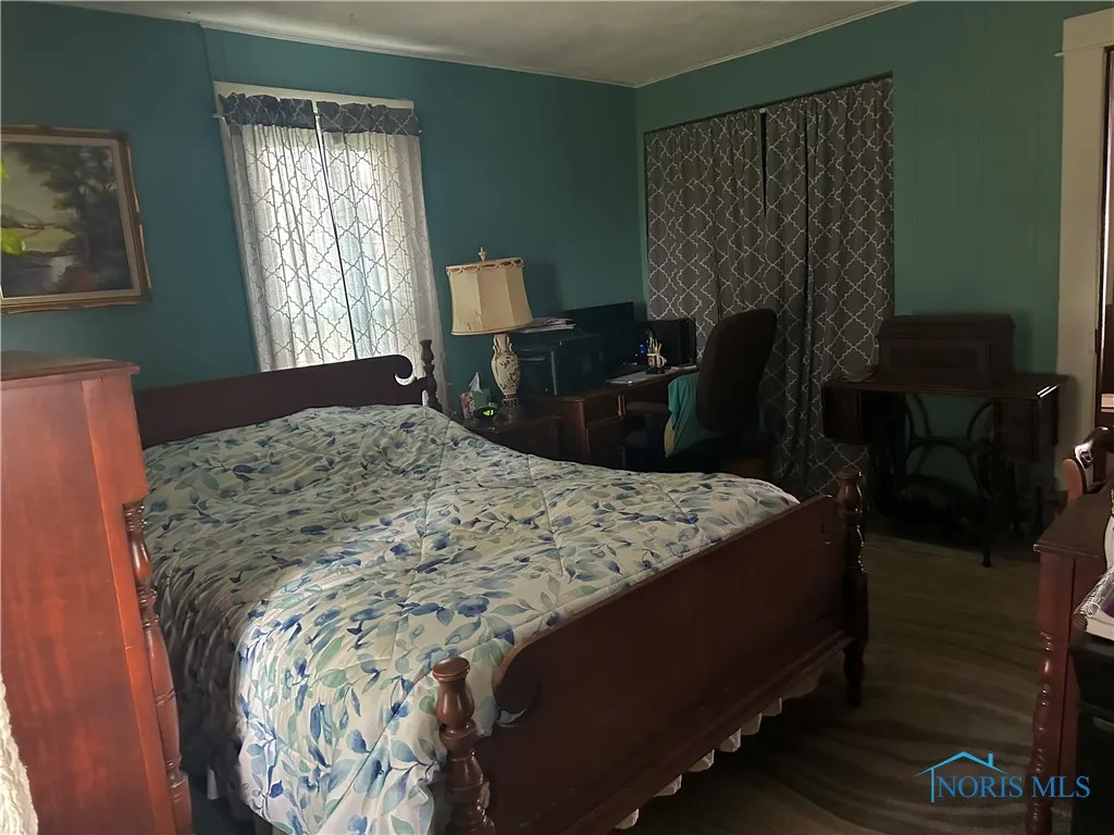 11080 Road 21, Antwerp, Ohio 45813, 4 Bedrooms Bedrooms, 10 Rooms Rooms,1 BathroomBathrooms,Residential,For Sale,Road 21,6132608