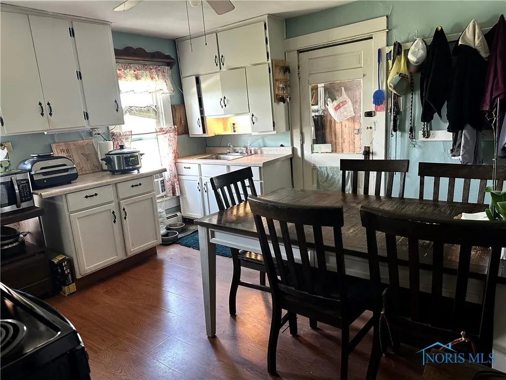 11080 Road 21, Antwerp, Ohio 45813, 4 Bedrooms Bedrooms, 10 Rooms Rooms,1 BathroomBathrooms,Residential,For Sale,Road 21,6132608
