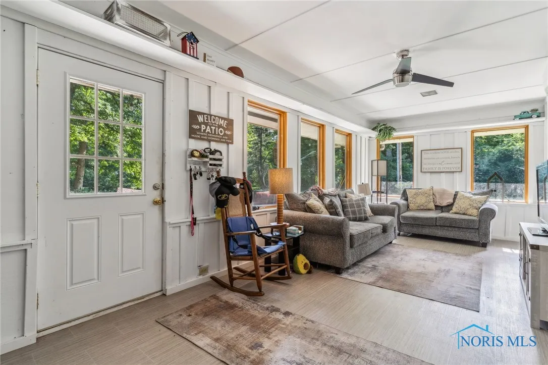 4423 Township Road 25, Rawson, Ohio 45881, 3 Bedrooms Bedrooms, 8 Rooms Rooms,2 BathroomsBathrooms,Residential,For Sale,Township Road 25,6132667