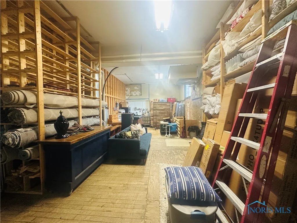 408 Clinton Street, Defiance, Ohio 43512, ,Commercial Sale,For Sale,Clinton,6132694