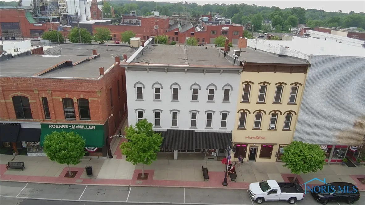 408 Clinton Street, Defiance, Ohio 43512, ,Commercial Sale,For Sale,Clinton,6132694