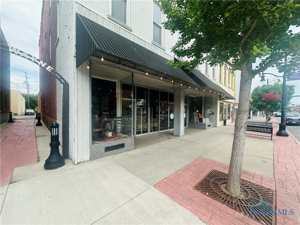 408 Clinton Street, Defiance, Ohio 43512, ,Commercial Sale,For Sale,Clinton,6132694