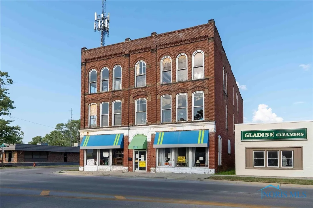 2219 N Main Street, Findlay, Ohio 45840, ,Commercial Sale,For Sale,MAIN,6132693