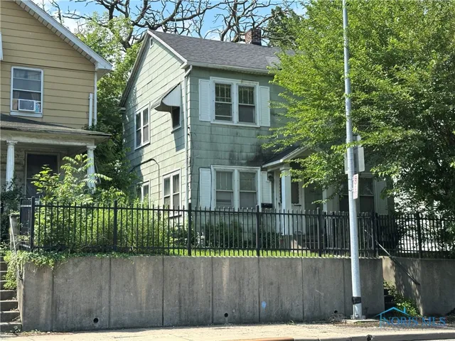 1623 W Central Avenue, Toledo, Ohio 43606, 3 Bedrooms Bedrooms, 6 Rooms Rooms,1 BathroomBathrooms,Residential,For Sale,Central,6132728