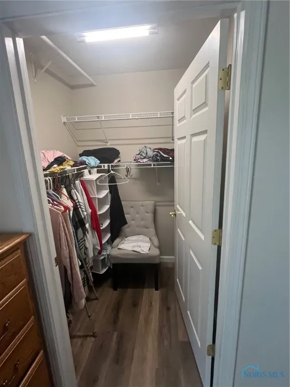 612 Briarheath Drive, Defiance, Ohio 43512, 2 Bedrooms Bedrooms, 5 Rooms Rooms,1 BathroomBathrooms,Residential,For Sale,Briarheath,6132730