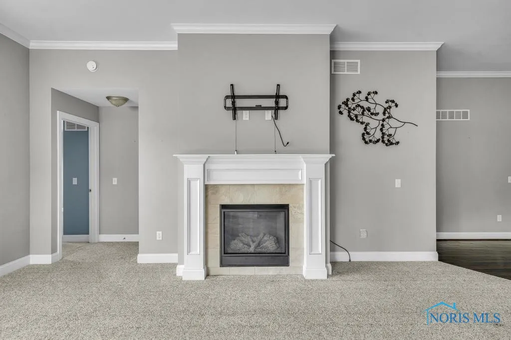 7653 Indian Town Road, Maumee, Ohio 43537, 3 Bedrooms Bedrooms, 7 Rooms Rooms,2 BathroomsBathrooms,Residential,For Sale,Indian Town,6132691