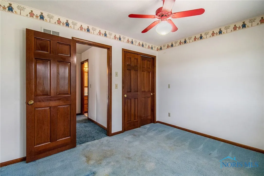 200 Burke Street, Archbold, Ohio 43502, 3 Bedrooms Bedrooms, 7 Rooms Rooms,3 BathroomsBathrooms,Residential,For Sale,Burke,6132716