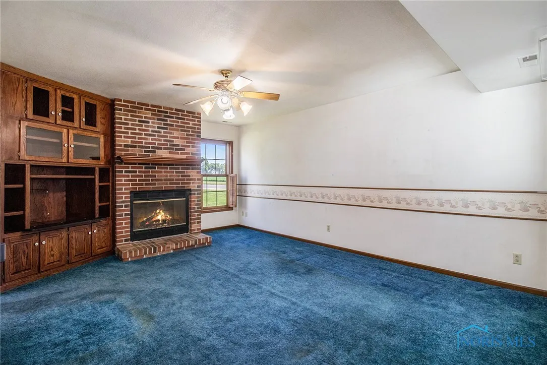 200 Burke Street, Archbold, Ohio 43502, 3 Bedrooms Bedrooms, 7 Rooms Rooms,3 BathroomsBathrooms,Residential,For Sale,Burke,6132716