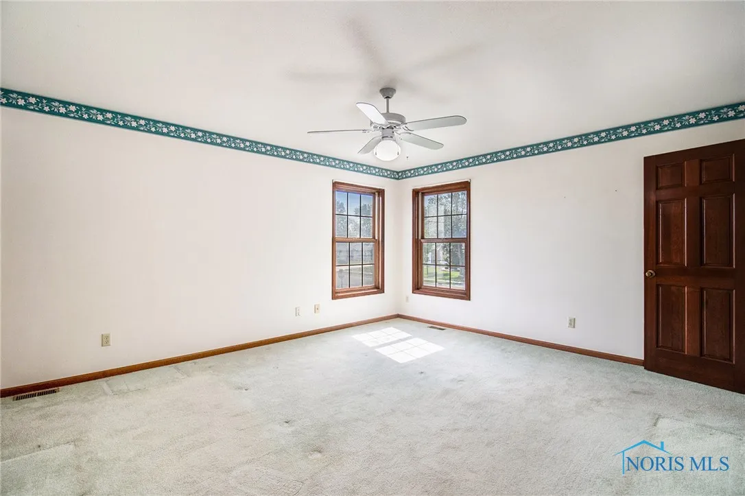 200 Burke Street, Archbold, Ohio 43502, 3 Bedrooms Bedrooms, 7 Rooms Rooms,3 BathroomsBathrooms,Residential,For Sale,Burke,6132716