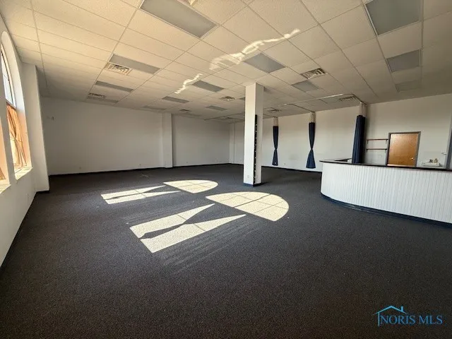 1039 Haskins Road L, Bowling Green, Ohio 43402, ,Commercial Lease,For Rent,Haskins,6132748