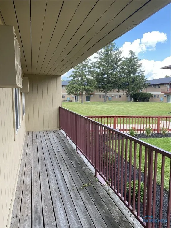 3414 Dorr Street, Toledo, Ohio 43607, 4 Rooms Rooms,2 BathroomsBathrooms,Residential Lease,For Rent,Dorr,6132753