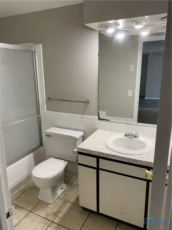 3414 Dorr Street, Toledo, Ohio 43607, 4 Rooms Rooms,2 BathroomsBathrooms,Residential Lease,For Rent,Dorr,6132753