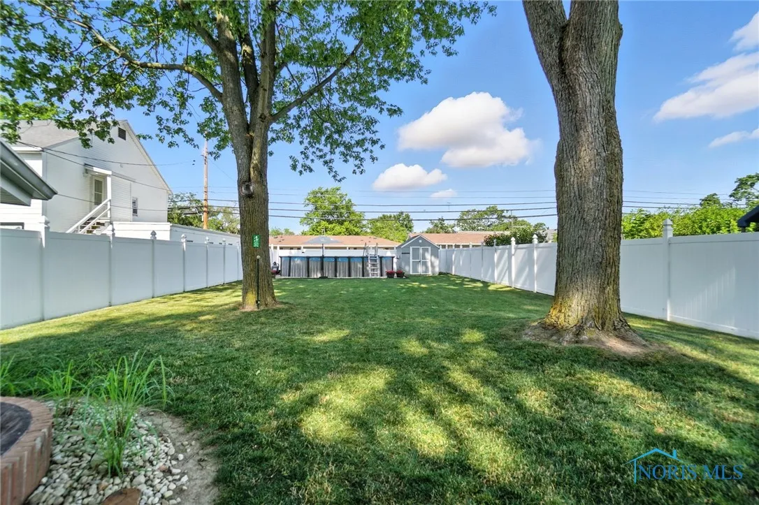 1930 N Main Street, Findlay, Ohio 45840, 5 Bedrooms Bedrooms, 10 Rooms Rooms,4 BathroomsBathrooms,Residential,For Sale,Main,6132709