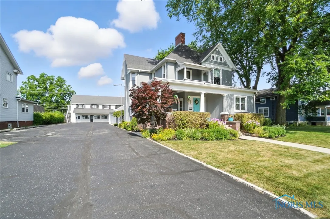 1930 N Main Street, Findlay, Ohio 45840, 5 Bedrooms Bedrooms, 10 Rooms Rooms,4 BathroomsBathrooms,Residential,For Sale,Main,6132709