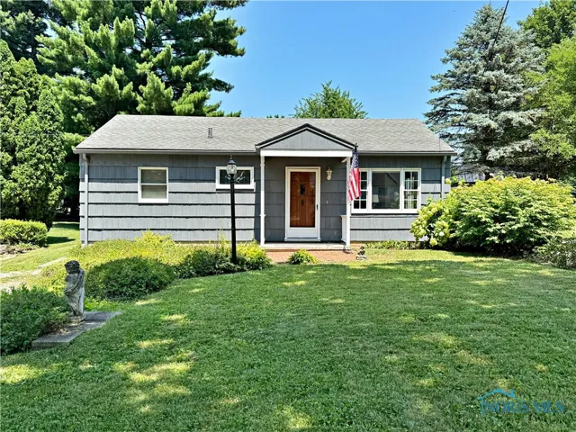 185 Van Meter Drive, Tiffin, Ohio 44883, 3 Bedrooms Bedrooms, 8 Rooms Rooms,2 BathroomsBathrooms,Residential,For Sale,Van Meter,6132744