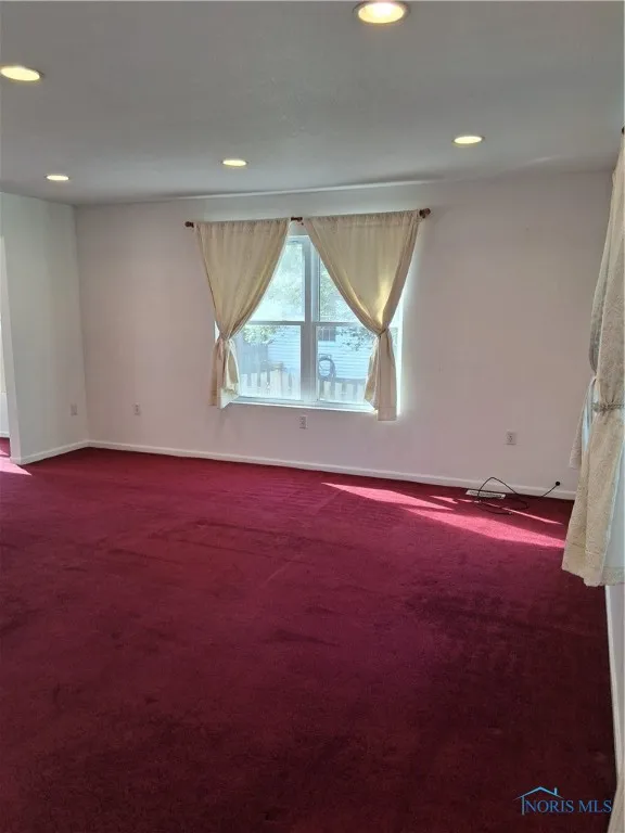 620 Locust Street, Perrysburg, Ohio 43551, 4 Bedrooms Bedrooms, 9 Rooms Rooms,3 BathroomsBathrooms,Residential Lease,For Rent,Locust,6132770