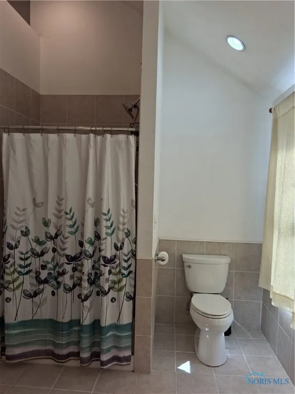 620 Locust Street, Perrysburg, Ohio 43551, 4 Bedrooms Bedrooms, 9 Rooms Rooms,3 BathroomsBathrooms,Residential Lease,For Rent,Locust,6132770