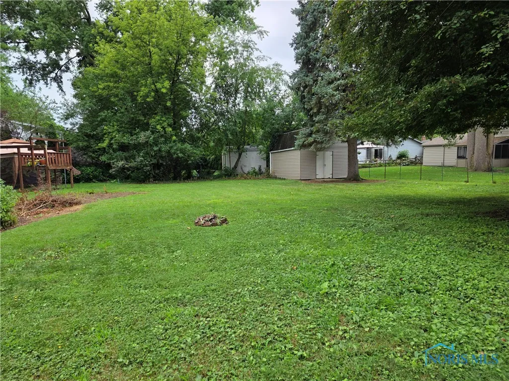 3651 Treelawn Drive, Toledo, Ohio 43614, 3 Bedrooms Bedrooms, 10 Rooms Rooms,2 BathroomsBathrooms,Residential,For Sale,Treelawn,6132697