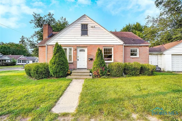 2901 Avondale Avenue, Toledo, Ohio 43607, 3 Bedrooms Bedrooms, 11 Rooms Rooms,2 BathroomsBathrooms,Residential,For Sale,Avondale,6132826