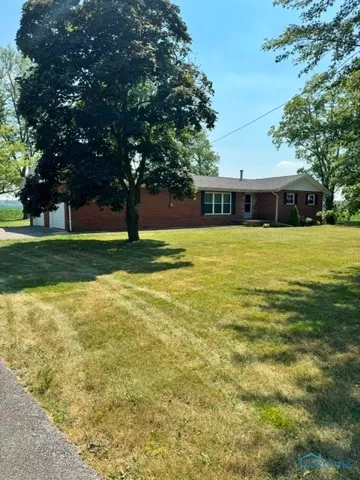 22725 Kellogg Road, Grand Rapids, Ohio 43522, 3 Bedrooms Bedrooms, 7 Rooms Rooms,2 BathroomsBathrooms,Residential,For Sale,Kellogg,6132835