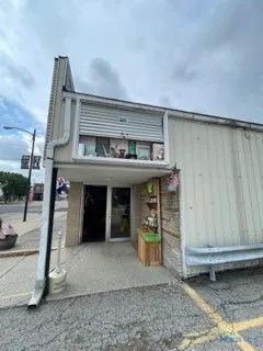 105 N Fayette Street, Fayette, Ohio 43521, ,Commercial Sale,For Sale,Fayette,6132860